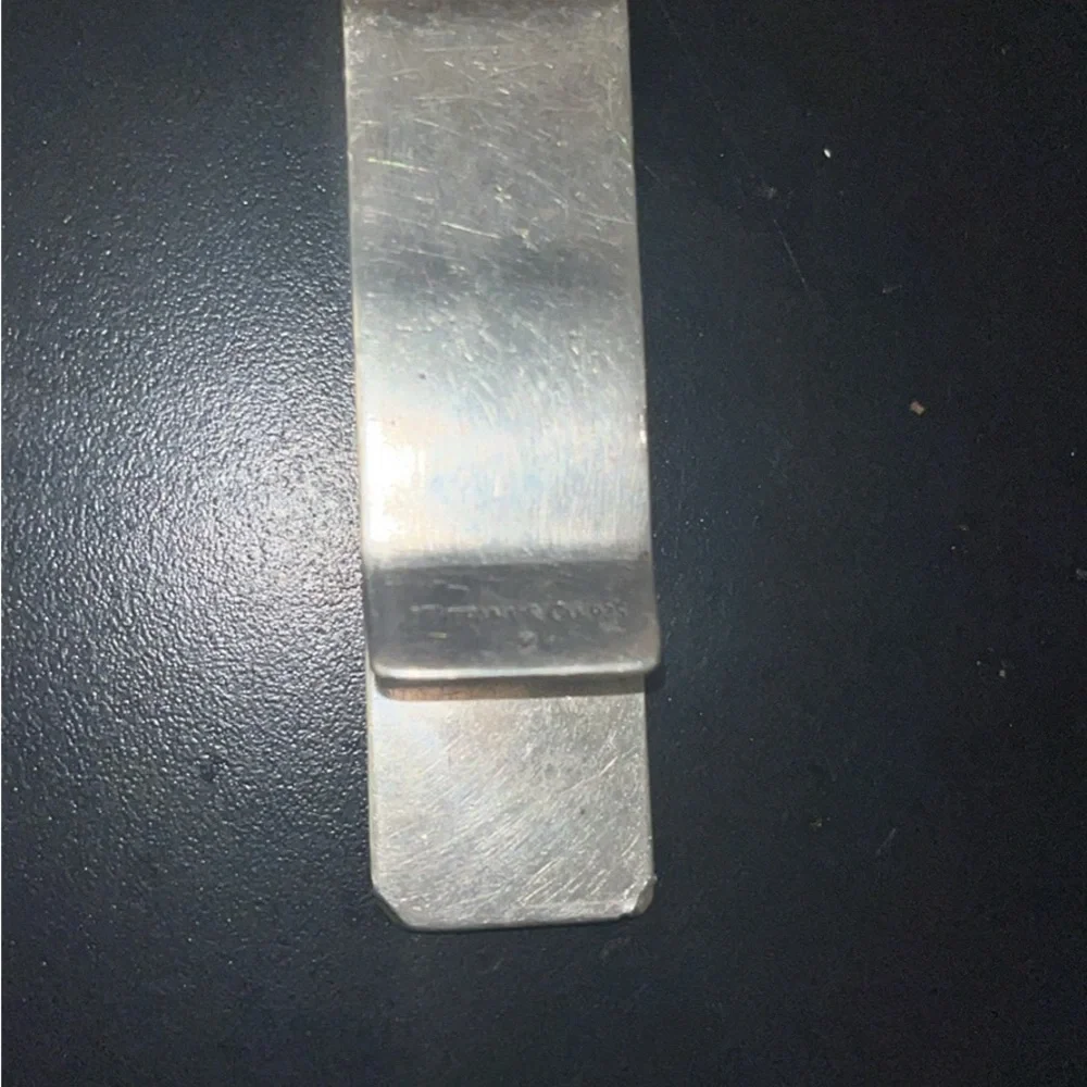 T & CO 1837 REAL Silver Money Clip.     Silver 925 weight : 22 grams plus